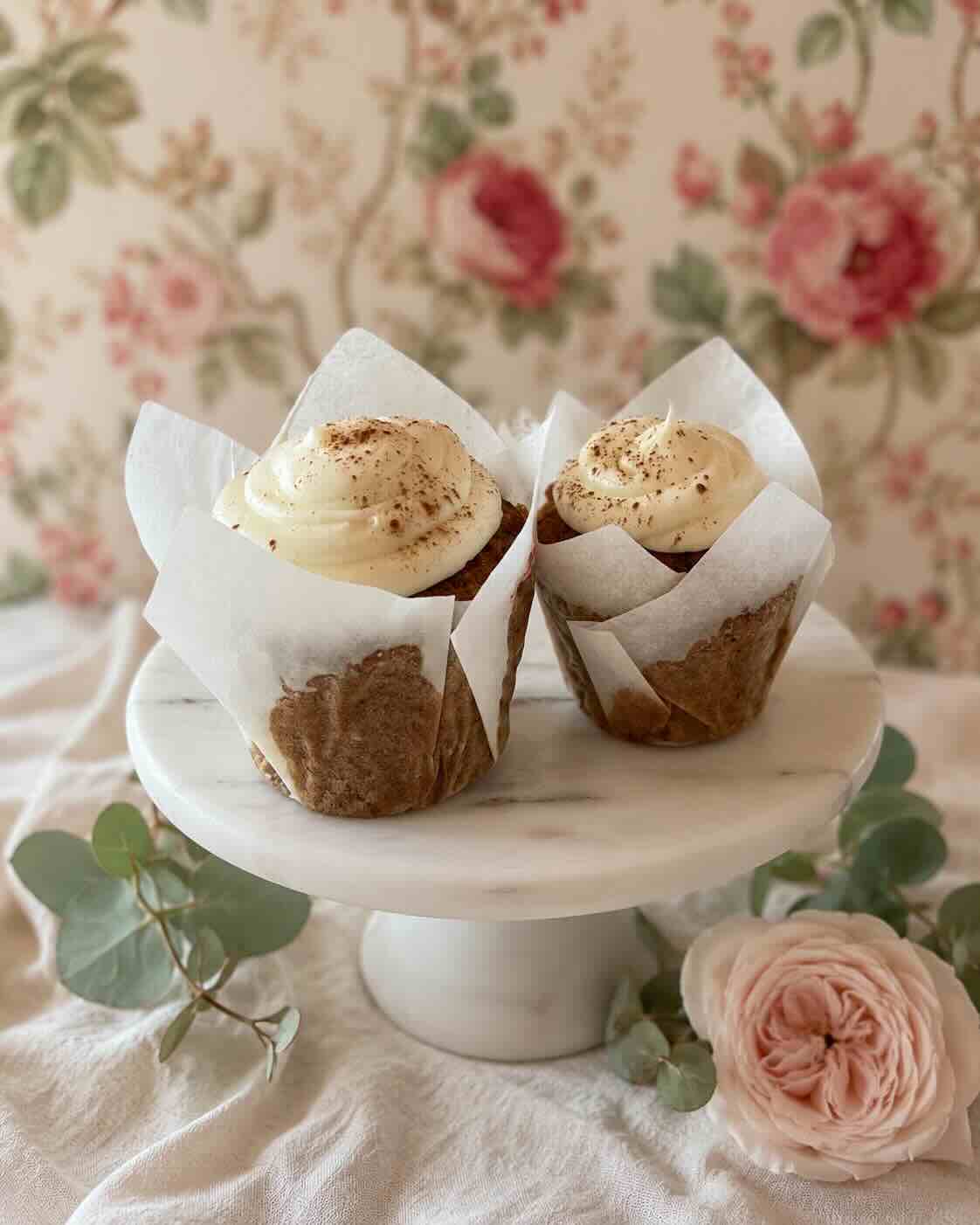Carrot cupcake with pecans and cream cheese icing